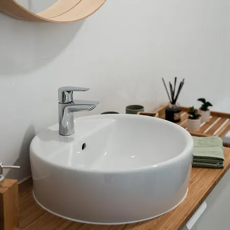 Volenter Lux Uno
