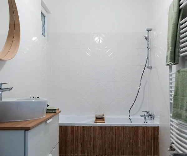 Volenter Lux Uno Apartment *